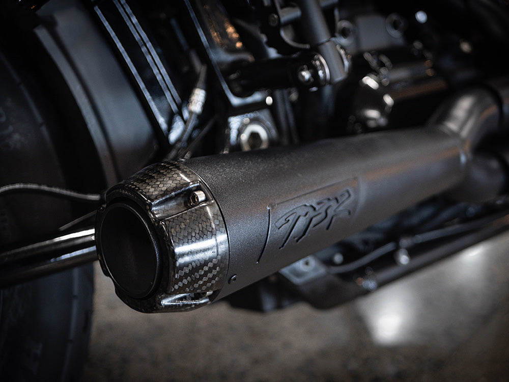 Comp-S 2-Into-1 Exhaust – Black With Carbon Fiber End Cap. Fits Softail 2018up With Non-240 Rear Tyre – Two Brothers Racing Exhaust